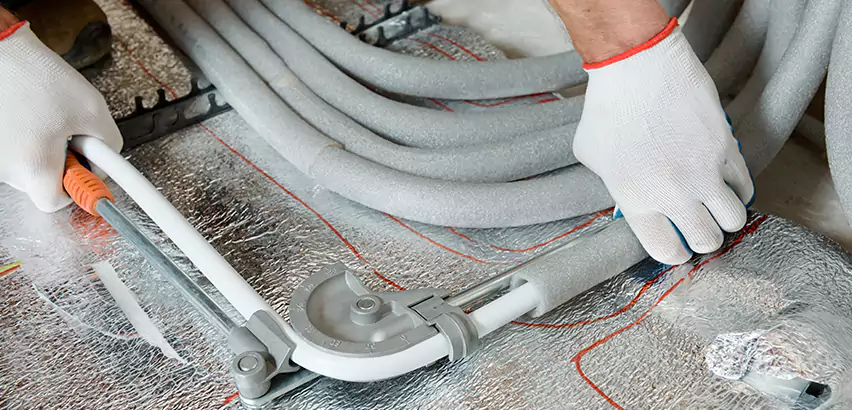 Replace Polybutylene Pipes with PEX in Elk Plain